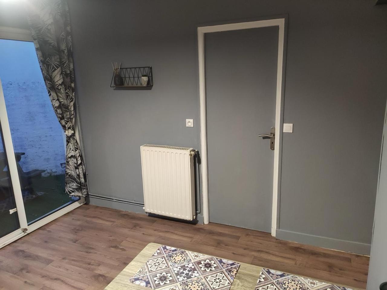 Hébergement de vacances Maison De *